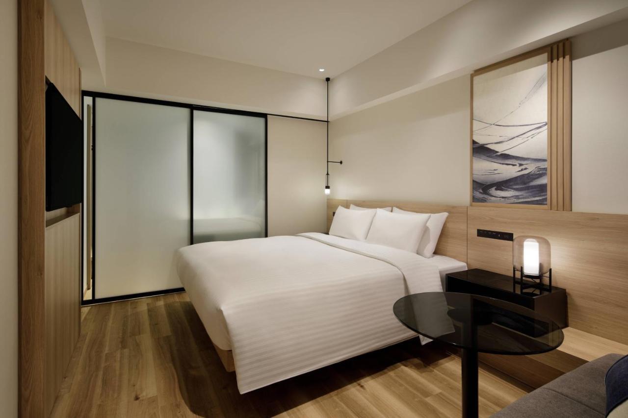 Отель Fairfield By Marriott Osaka Namba Экстерьер фото